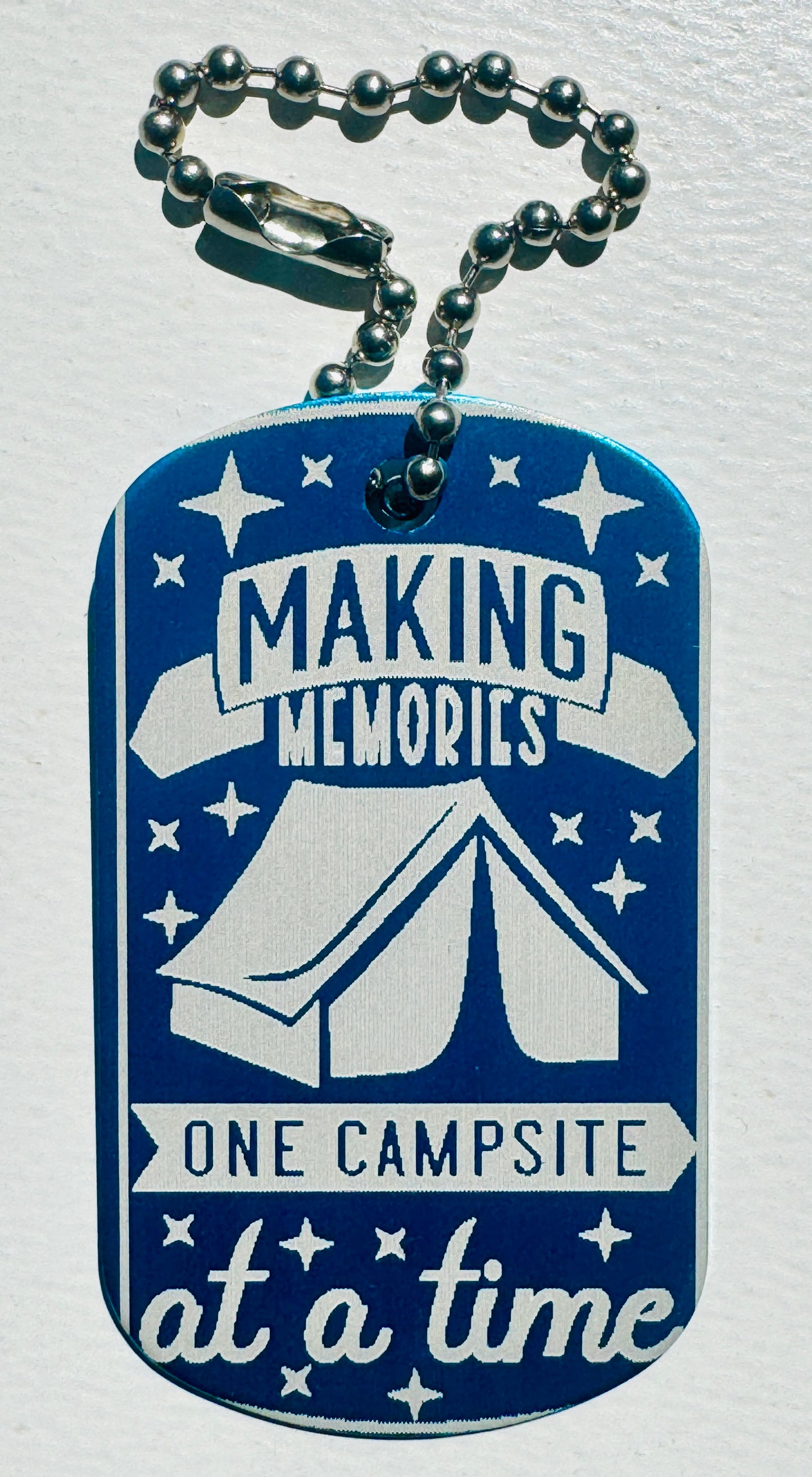 Camping Tag (Making Memories)